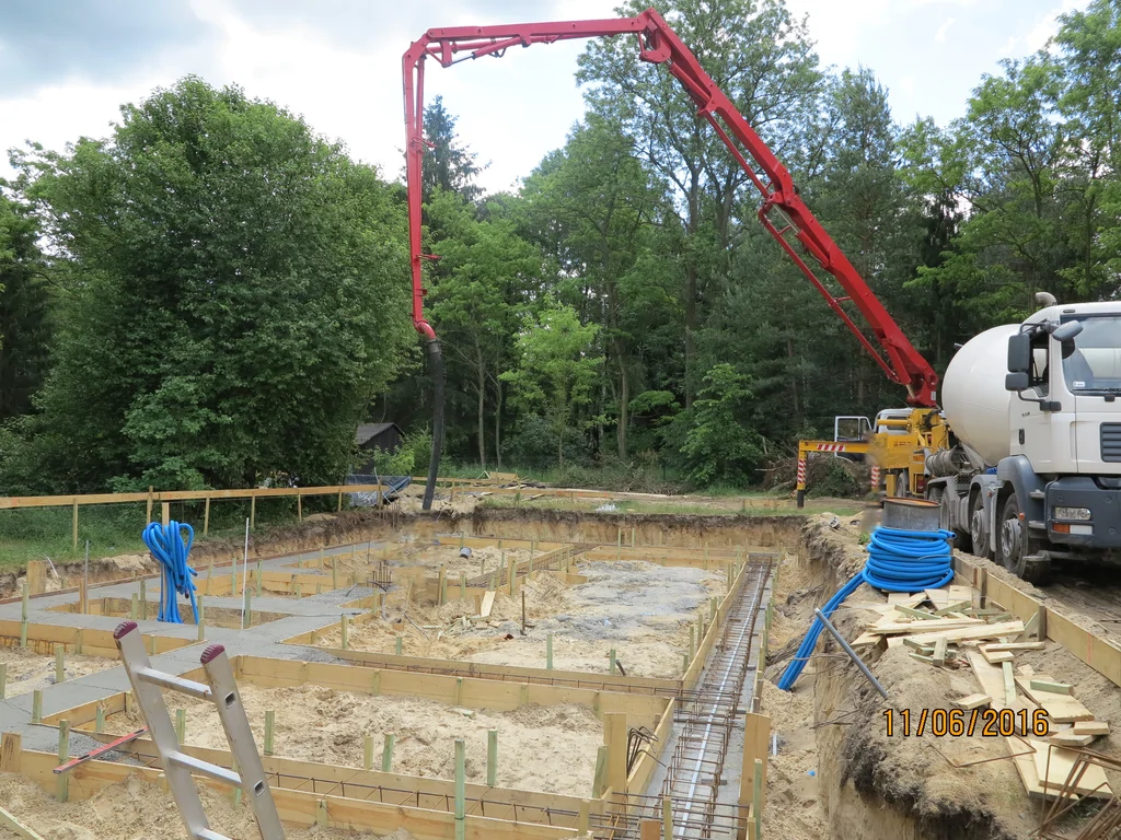 Wykop budowa wylewanie ław fundamentowych 