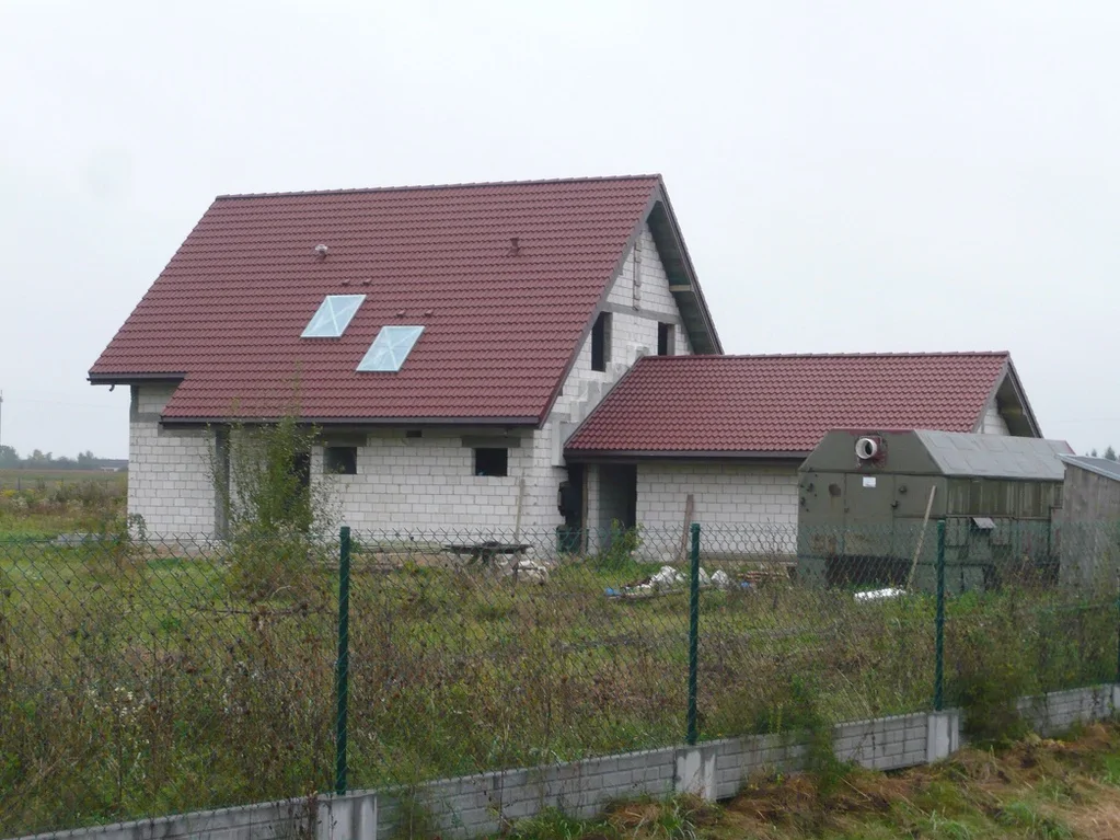 Budowa domu jednorodzinnego, Pokrycie dachowe, mury z silikatów